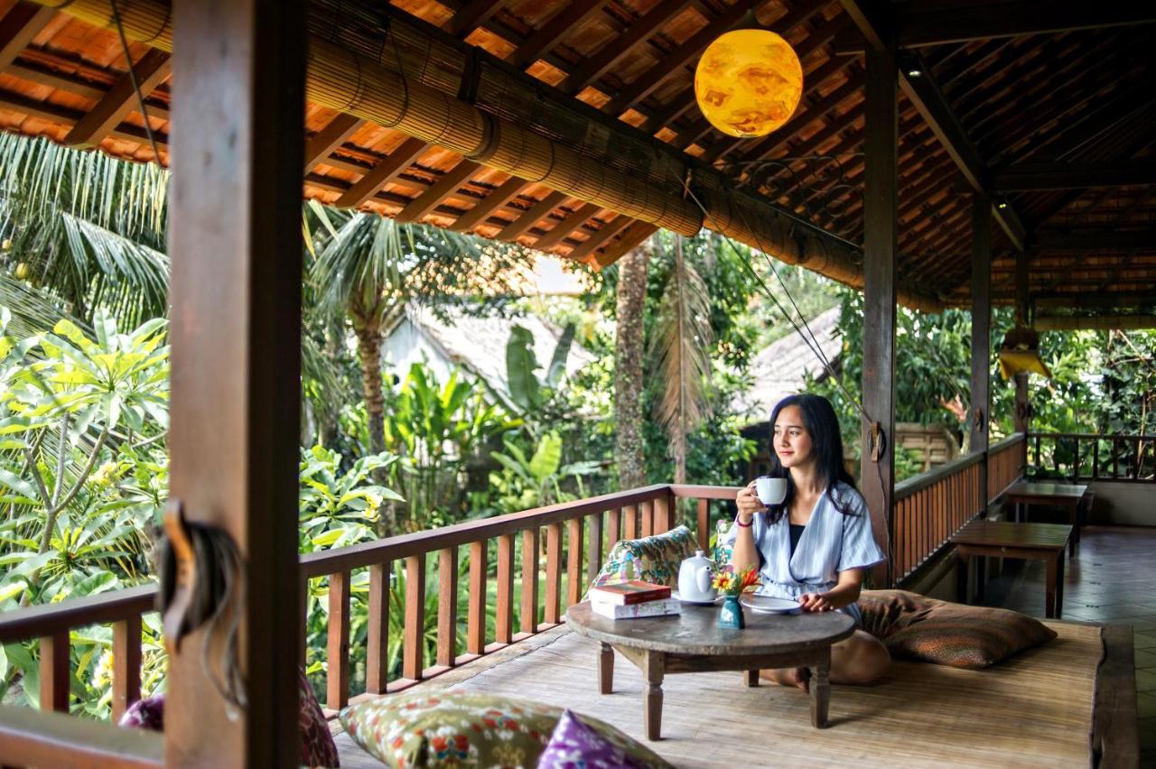 Hotel Omah Apik Ubud Exterior foto